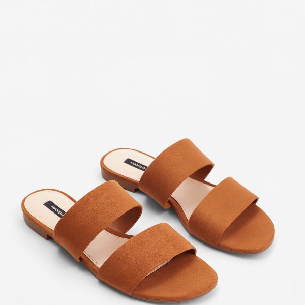 2-strap sandals