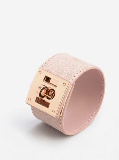 Leather bracelet
