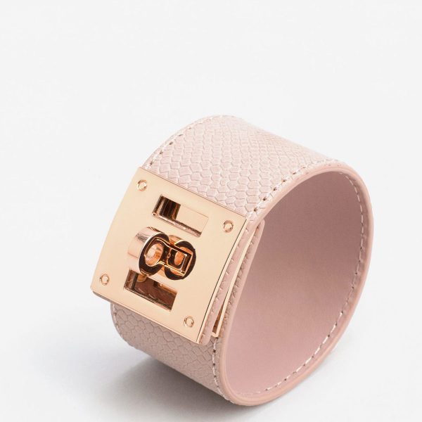 Leather bracelet